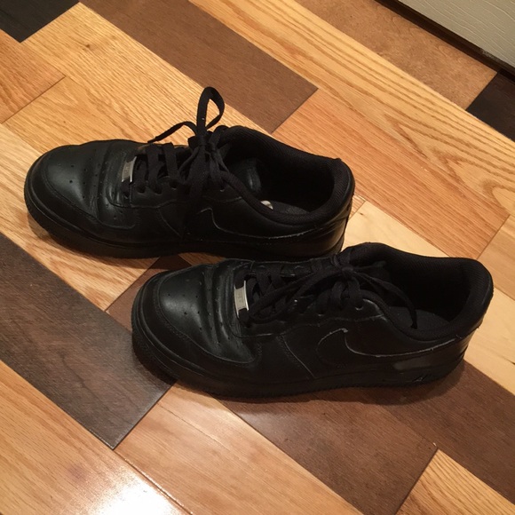 SOLD Nike Air Force 1 all black - Picture 3 of 4